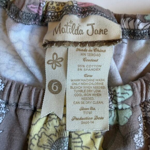 Matilda Jane Grey Floral Peasant Top Hello Lovely Collection 6 - Picture 8 of 11